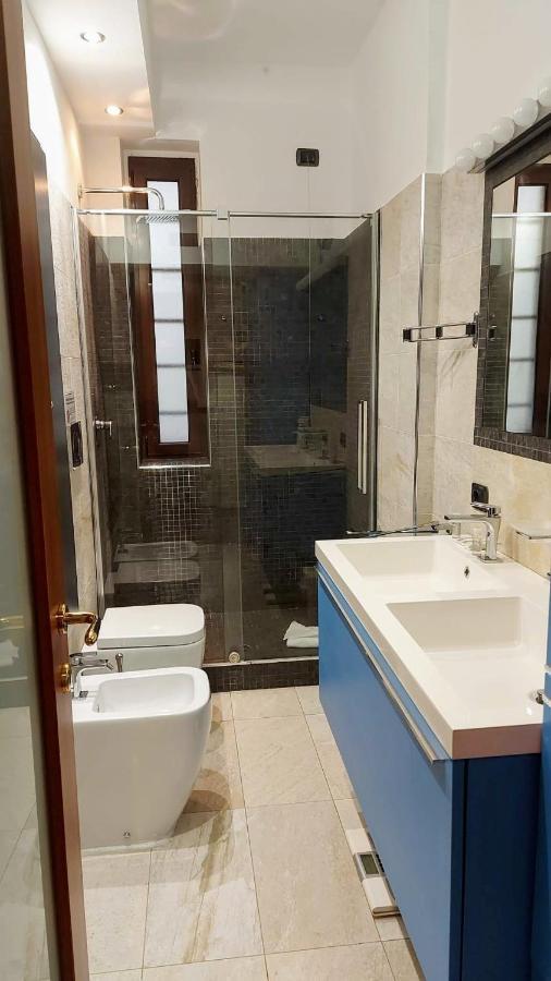 Vfh Stylish Boutique Apartment-City Center 밀라노 외부 사진